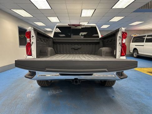 Certified 2022 Chevrolet Silverado 1500 LTZ w/ LTZ Premium Package image 8