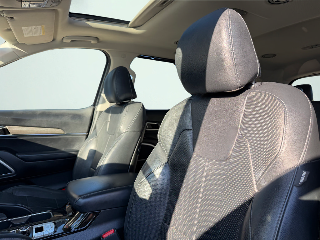 Used 2020 Kia Telluride EX FWD image 39