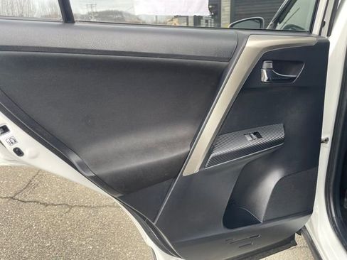 Used 2015 Toyota RAV4 XLE w/ Outdoor Package image 16