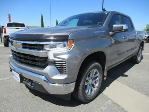 Used 2023 Chevrolet Silverado 1500 LT AWD/4WD image 1