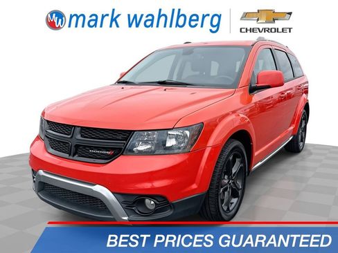 Used 2019 Dodge Journey Crossroad image 1