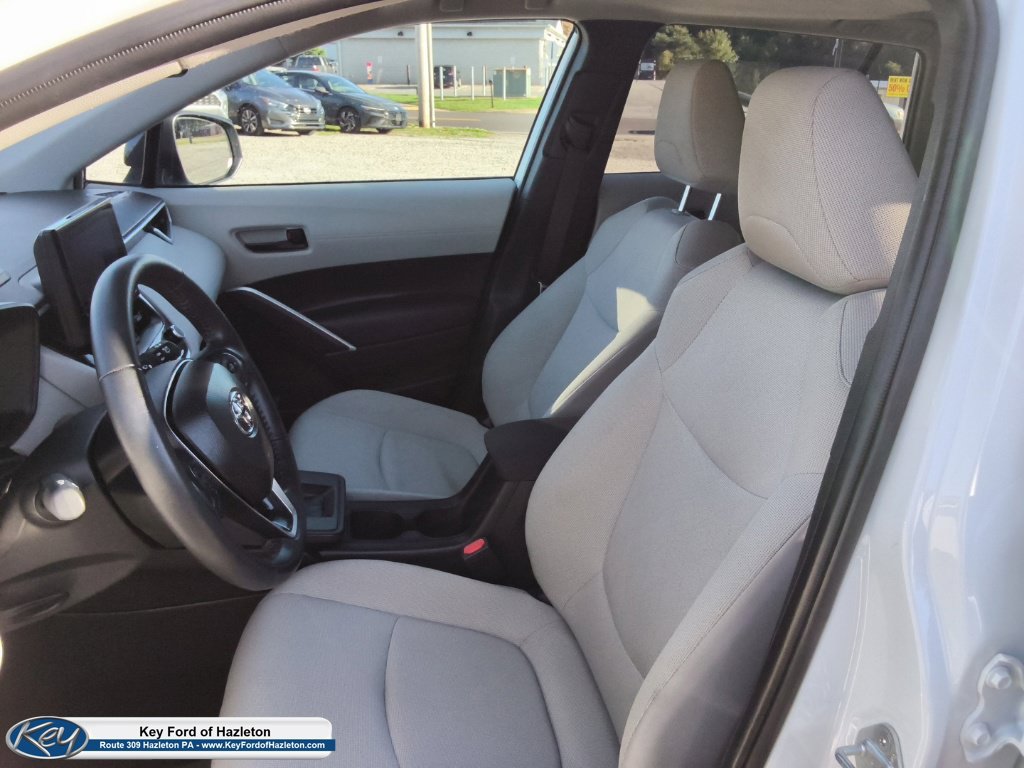 Used 2026 Toyota Corolla Cross LE w/ Moonroof Package AWD/4WD image 25