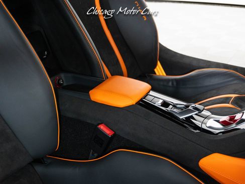 Used 2023 Lamborghini Huracan Tecnica image 43