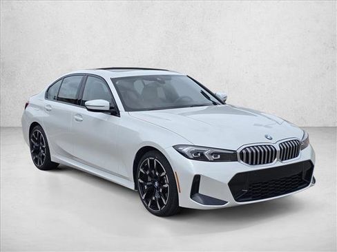 Used 2026 BMW 330i Sedan RWD image 3