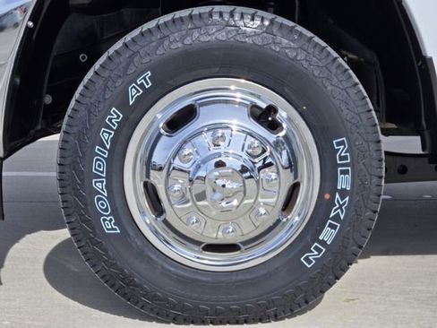 Used 2024 RAM 3500 SLT w/ Quick Order Package 2YG SLT image 12