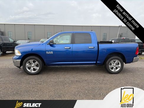 Used 2018 RAM 1500 Big Horn AWD/4WD image 2