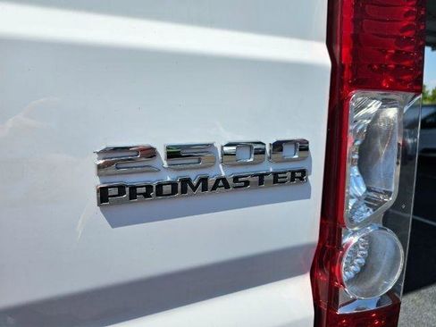 Used 2024 RAM ProMaster 2500 w/ Quick Order Package 22G SLT FWD image 40