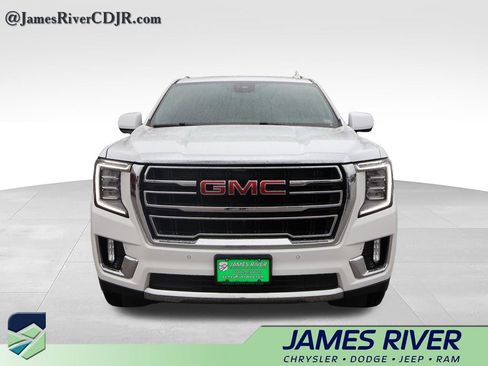 Used 2024 GMC Yukon SLT AWD/4WD image 7