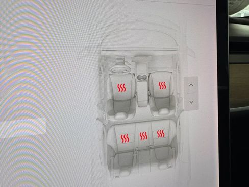 Used 2018 Tesla Model 3 Long Range image 26