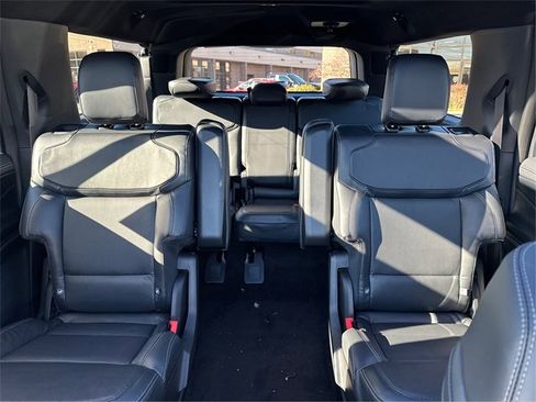 New 2025 Ford Expedition Max Platinum w/ Stealth Performance Package image 18