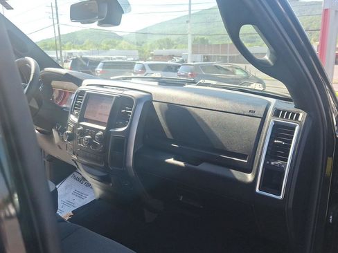 Used 2022 RAM 1500 Classic Warlock w/ Electronics Group AWD/4WD image 17