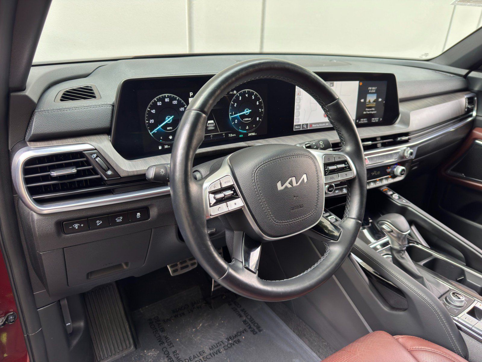 Used 2024 Kia Telluride SX AWD/4WD image 14
