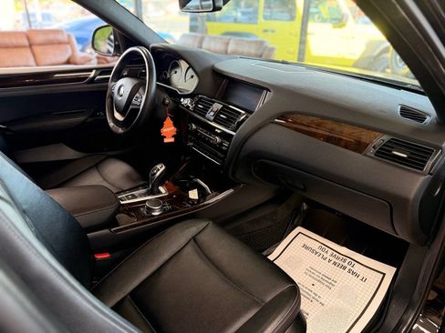 Used 2018 BMW X4 xDrive28i AWD/4WD image 23