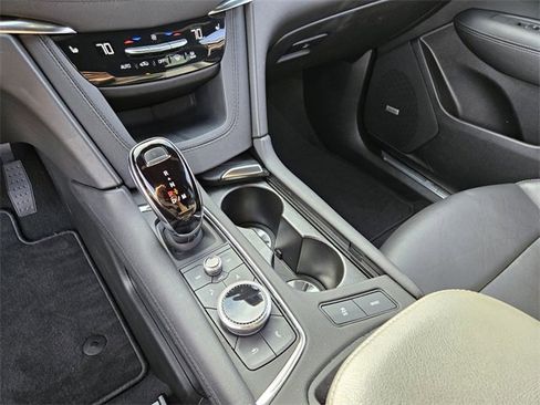 Certified 2025 Cadillac XT5 Premium Luxury image 24