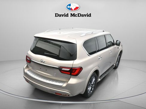 Used 2023 INFINITI QX80 Premium Select w/ All-Season Package image 18