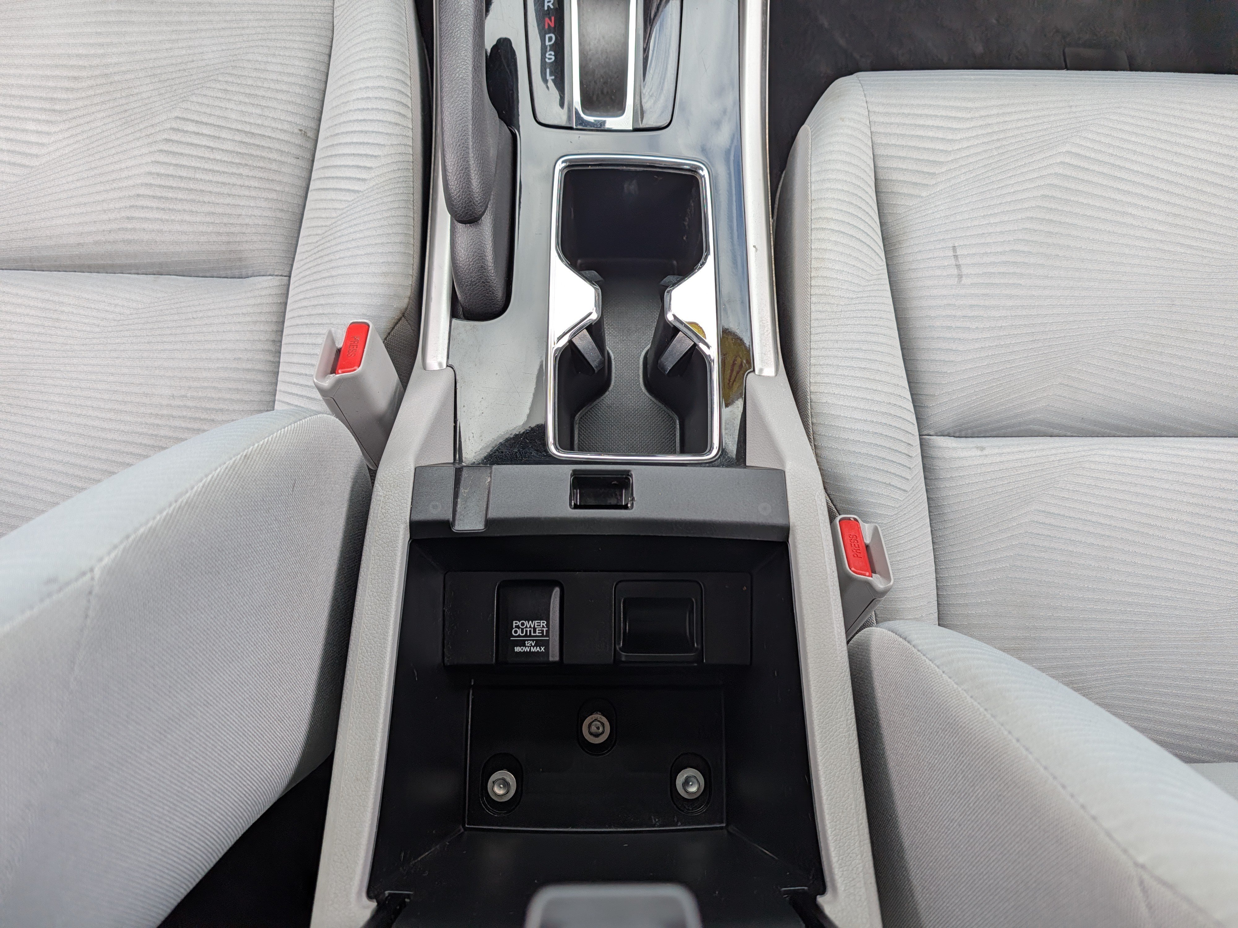 Used 2017 Honda Accord LX image 29