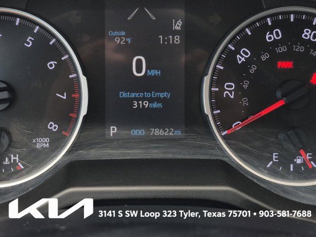 Used 2019 Toyota RAV4 LE FWD image 28