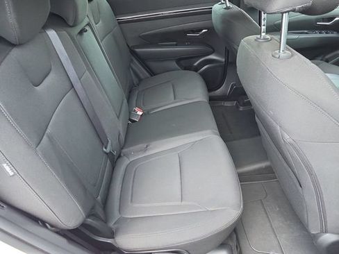 Used 2024 Hyundai Tucson SE FWD image 17