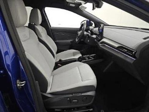 Used 2022 Volkswagen ID.4 Pro S RWD image 18