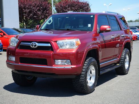Used 2012 Toyota 4Runner SR5 w/ Convenience Pkg AWD/4WD image 1