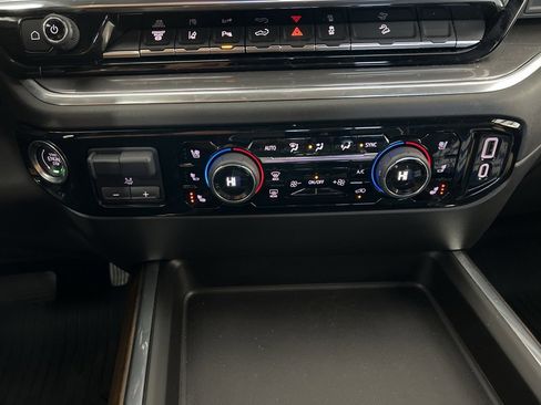 New 2025 Chevrolet Silverado 2500 High Country w/ Technology Package image 16