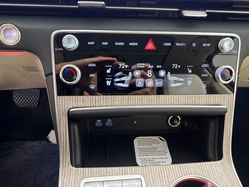New 2026 Genesis GV80 3.5T Prestige AWD/4WD image 22