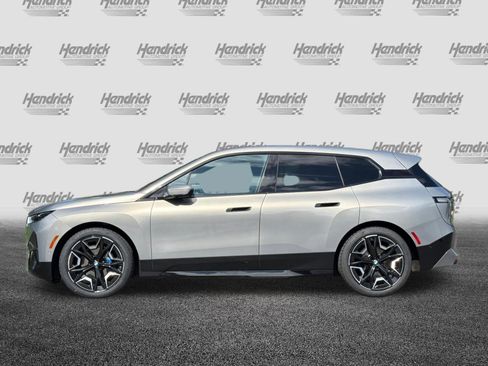 Used 2023 BMW iX M60 w/ Executive Package AWD/4WD image 8