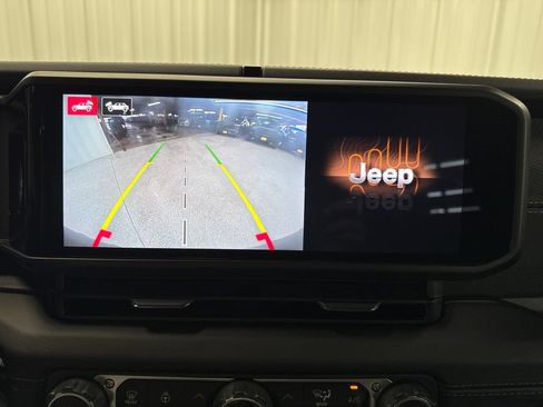 Used 2024 Jeep Wrangler Unlimited Rubicon 392 AWD/4WD image 26