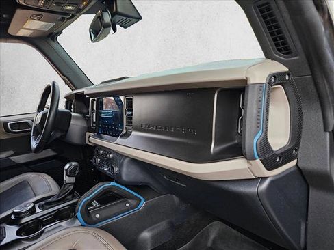 Certified 2022 Ford Bronco Wildtrak image 24
