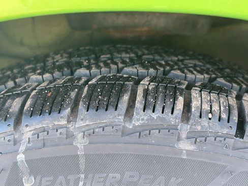 Used 2014 Chevrolet Spark LT image 26