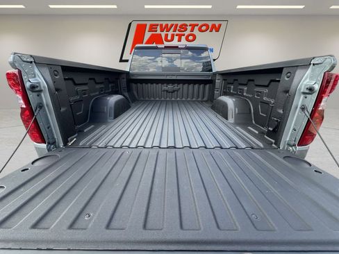 New 2026 Chevrolet Silverado 1500 LT image 24
