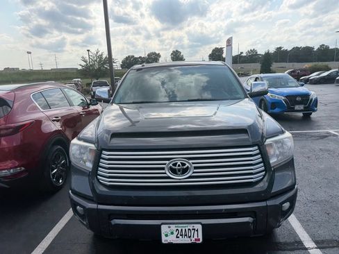 Used 2017 Toyota Tundra Platinum AWD/4WD image 2