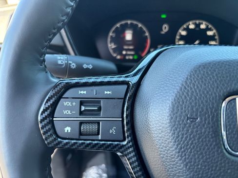 Used 2025 Honda CR-V EX-L image 28