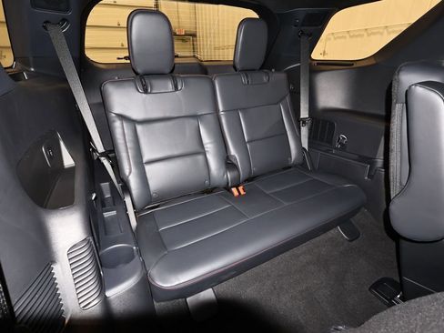 New 2026 Ford Explorer ST image 18