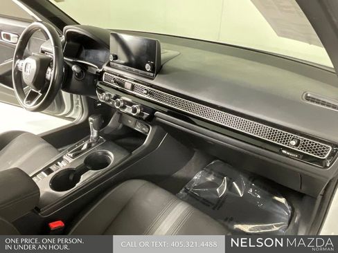 Used 2022 Honda Civic Sport image 30