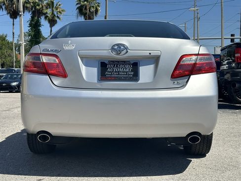 Used 2008 Toyota Camry LE FWD image 9