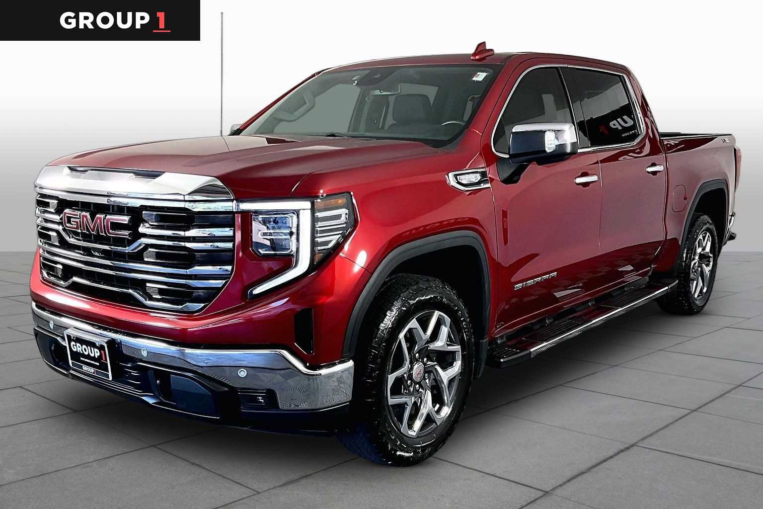Used 2023 GMC Sierra 1500 SLT AWD/4WD image 1