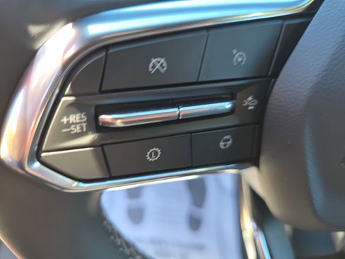 New 2026 Chevrolet Traverse LT w/ Enhanced Driving Package FWD image 21