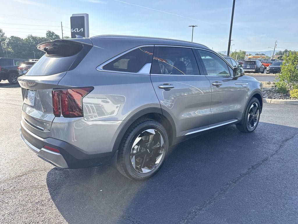 New 2026 Kia Sorento EX w/ EX Premium Package AWD/4WD image 4