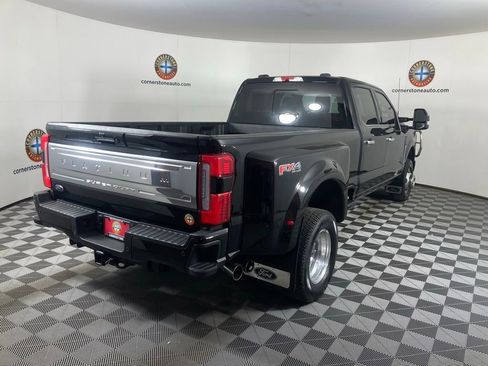 Used 2024 Ford F350 Platinum image 23