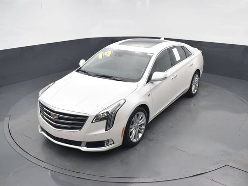 Used 2019 Cadillac XTS Luxury w/ Driver Awareness Package FWD image 44