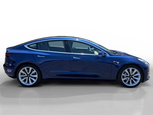 Used 2018 Tesla Model 3 Long Range AWD/4WD image 6