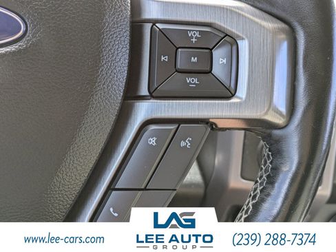 Used 2018 Ford Expedition Platinum RWD image 25