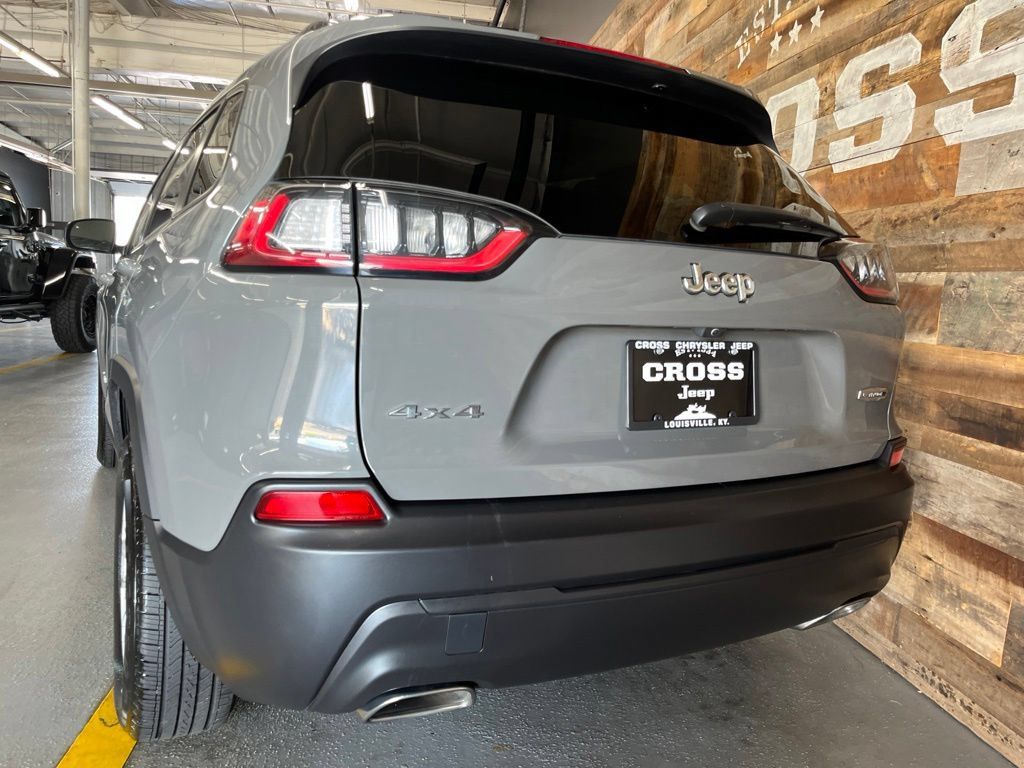 Used 2022 Jeep Cherokee Latitude Lux AWD/4WD image 23