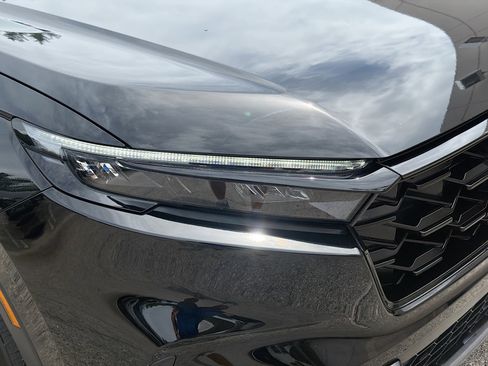 Used 2026 Honda CR-V Sport image 34
