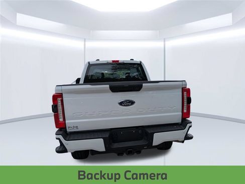 Used 2024 Ford F250 XL w/ STX Appearance Package AWD/4WD image 5