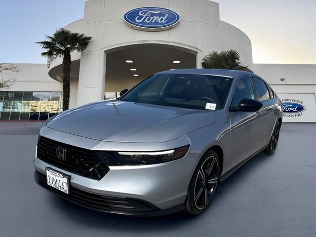 Used 2023 Honda Accord Sport image 1