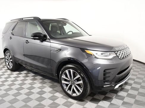 Used 2026 Land Rover Discovery Limited Edition AWD/4WD image 8