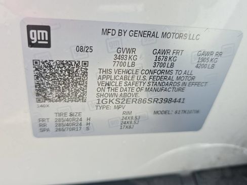 Used 2025 GMC Yukon Denali Ultimate AWD/4WD image 21