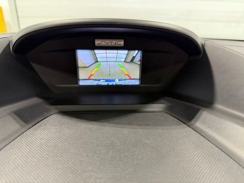 Used 2017 Ford Escape SE FWD image 17